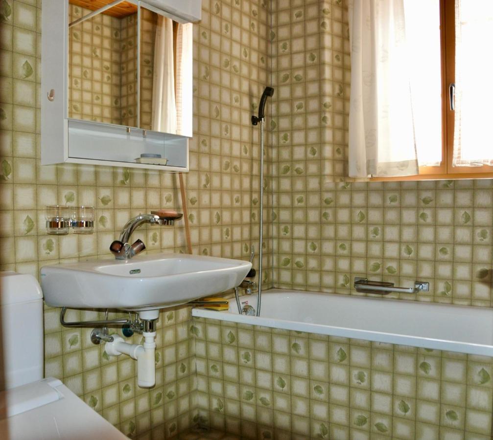 Ferienwohnung Chasa Genuina Ftan Exterior foto